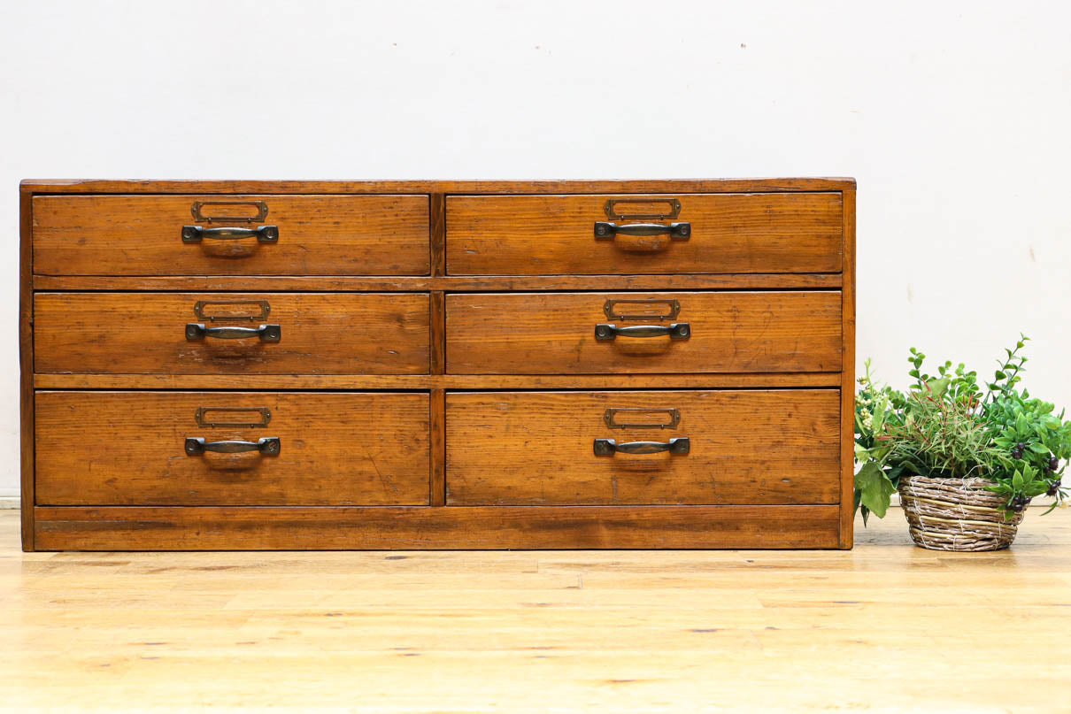 Retro Furniture BB3648