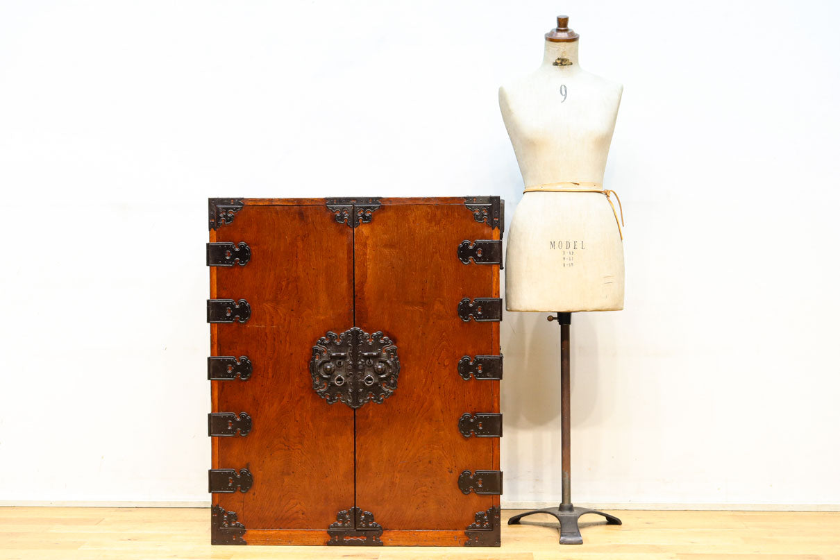Retro Furniture BB3649