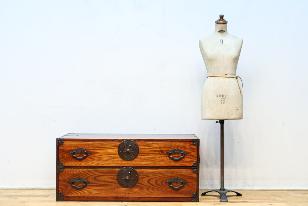 Clothing Chest BB3670