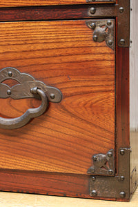 Clothing Chest BB3670