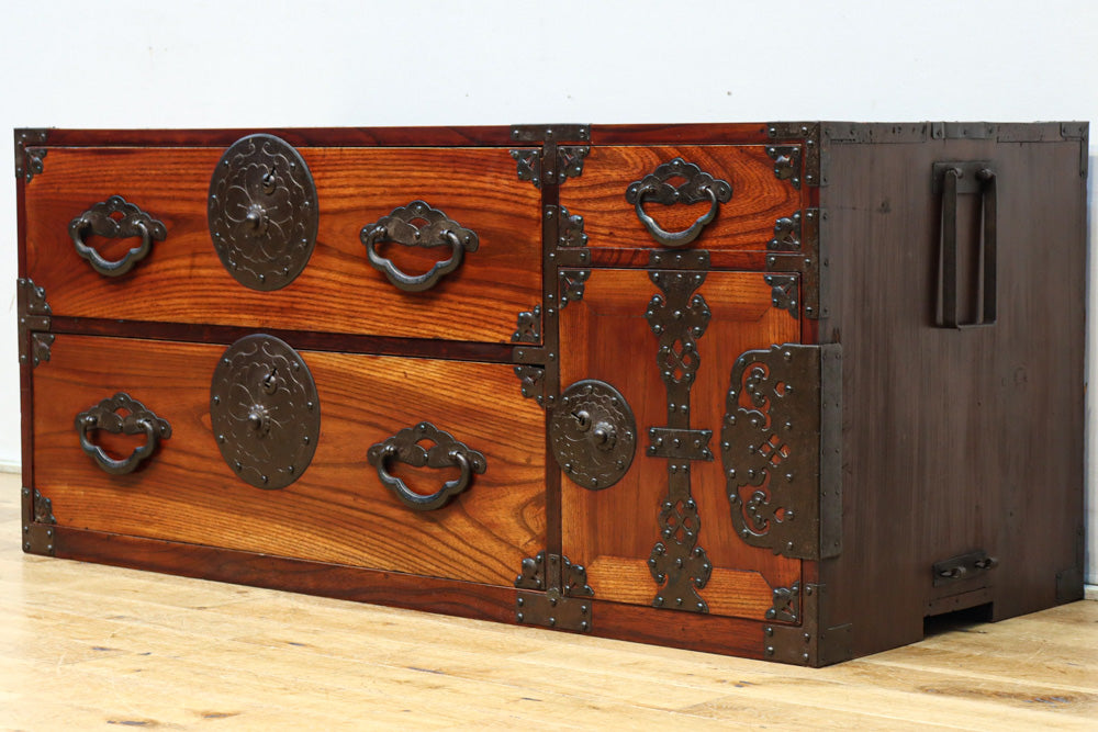 Clothing Chest BB3674