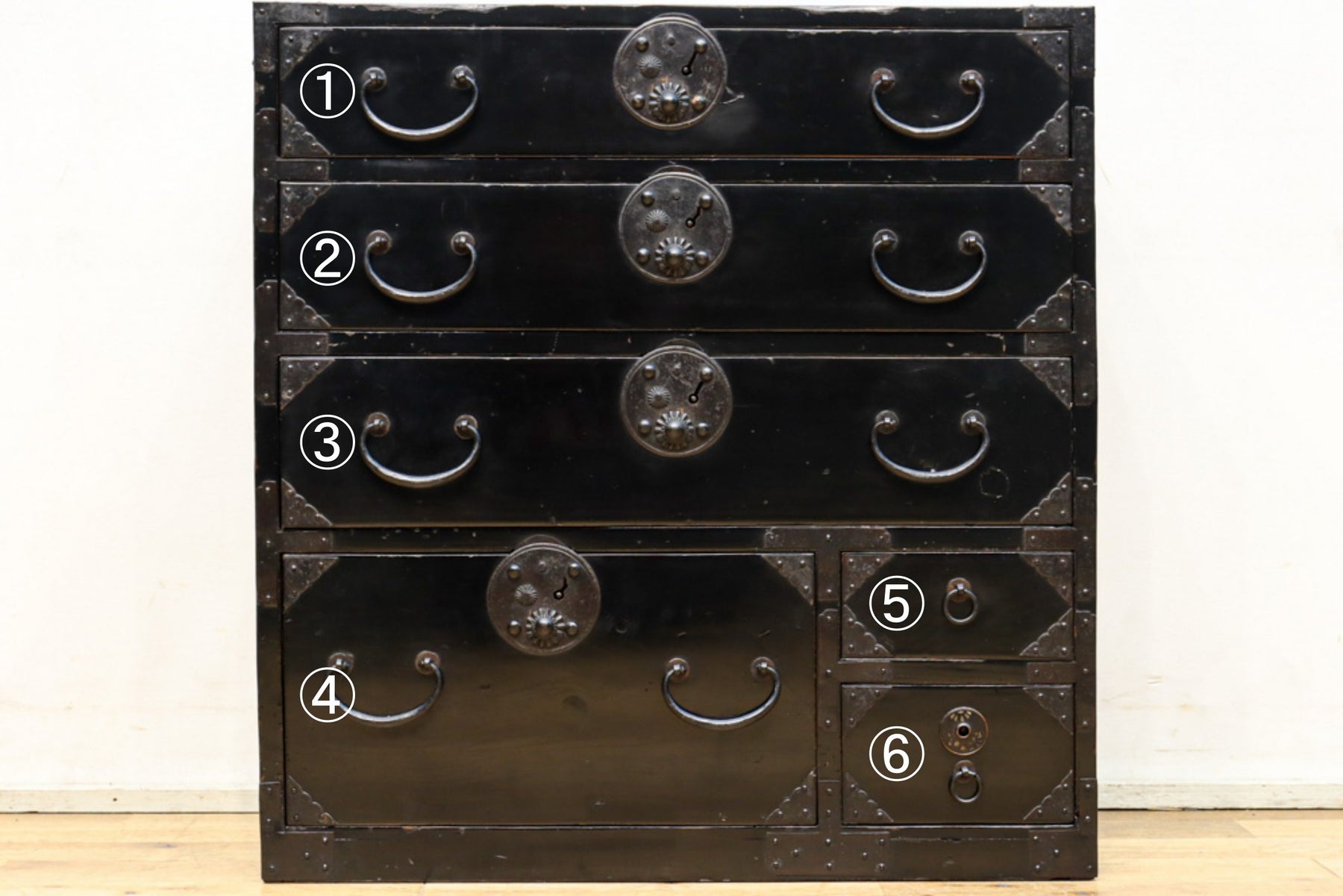 Makura tansu BB3689