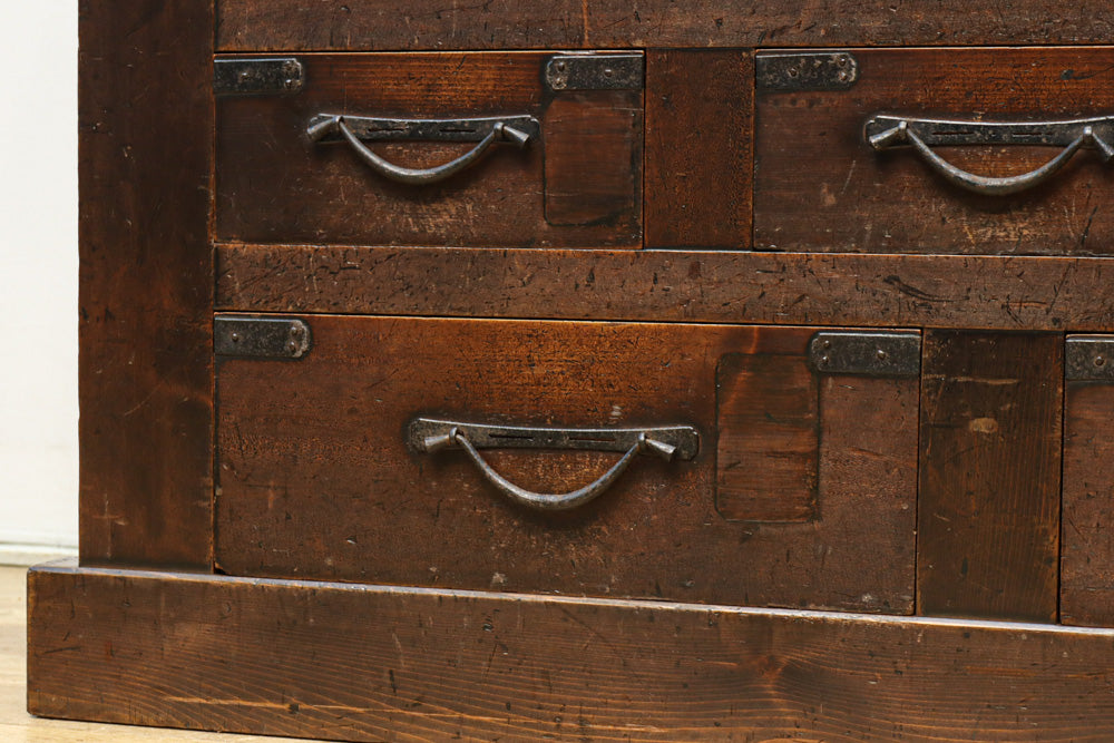 Merchant Chest BB3693