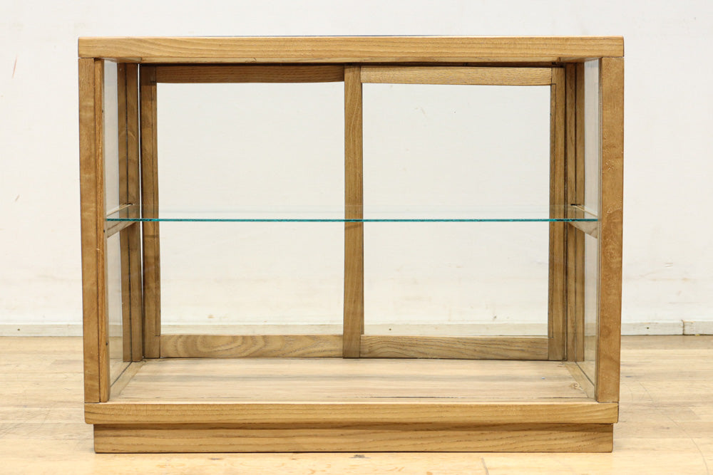 Glass case BB3698