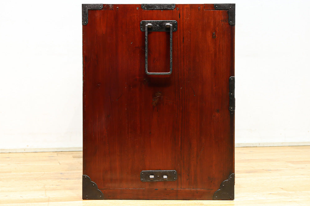Clothing Chest BB3711