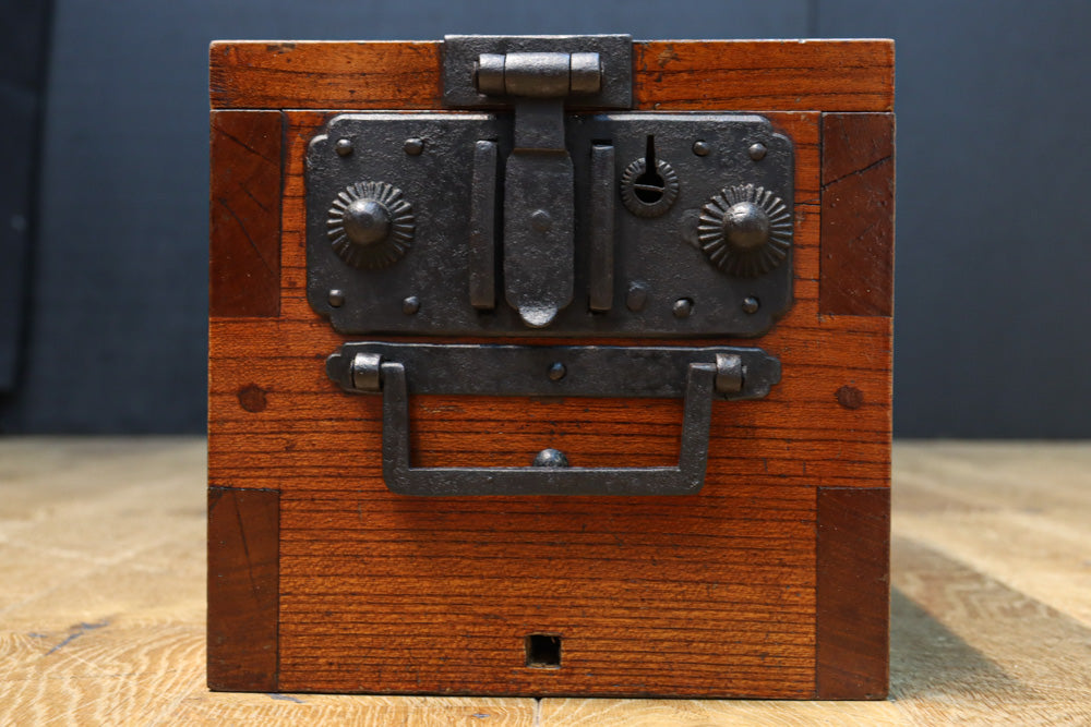 Retro Furniture　BB3730