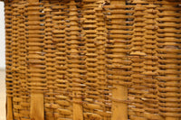 温かみある風合いに包まれた竹製角カゴ　DC1034