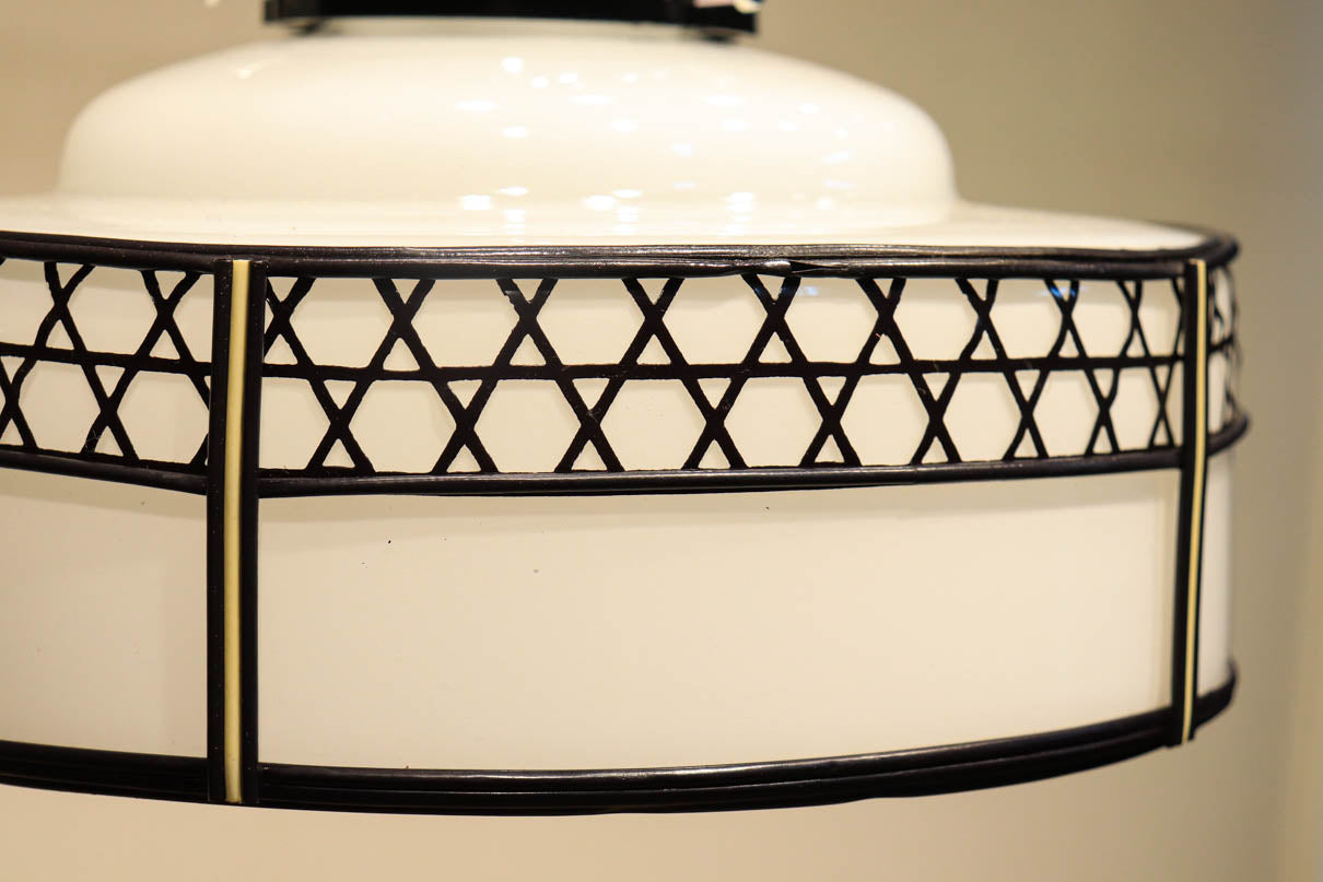 籠目セル帯装飾でレトロ感高まる電笠　DC3912