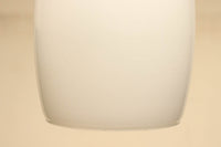 乳白色でシンプルな趣きある樽型電笠　DC3915