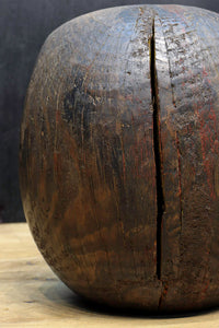 特大サイズ‼ 朴訥とした顔立ちの木彫りの達磨　DC4002