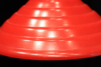 レトロ感溢れる赤い円錐形の電笠　DC4352
