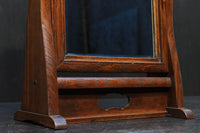 木枠の美しい杢目が引き立つ小さな鏡台　DC4399