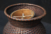 繊細な竹編みで安定感ある花カゴ(竹筒付き)　DC4407　在庫1組
