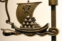 稀少!! 繊細に表現された帆を広げる宝船の真鍮製の自在鉤　DC4423