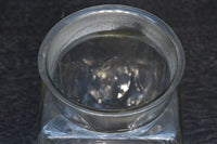 レトロ感溢れる蓋付きガラス瓶　DC4681