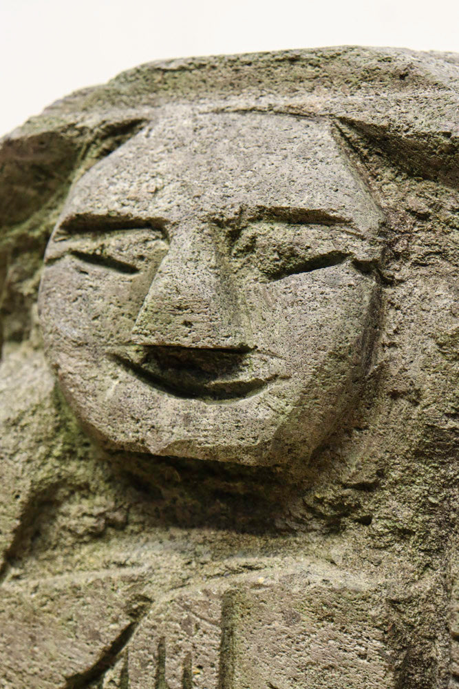笑顔が素敵な田の神の石像　DC4744