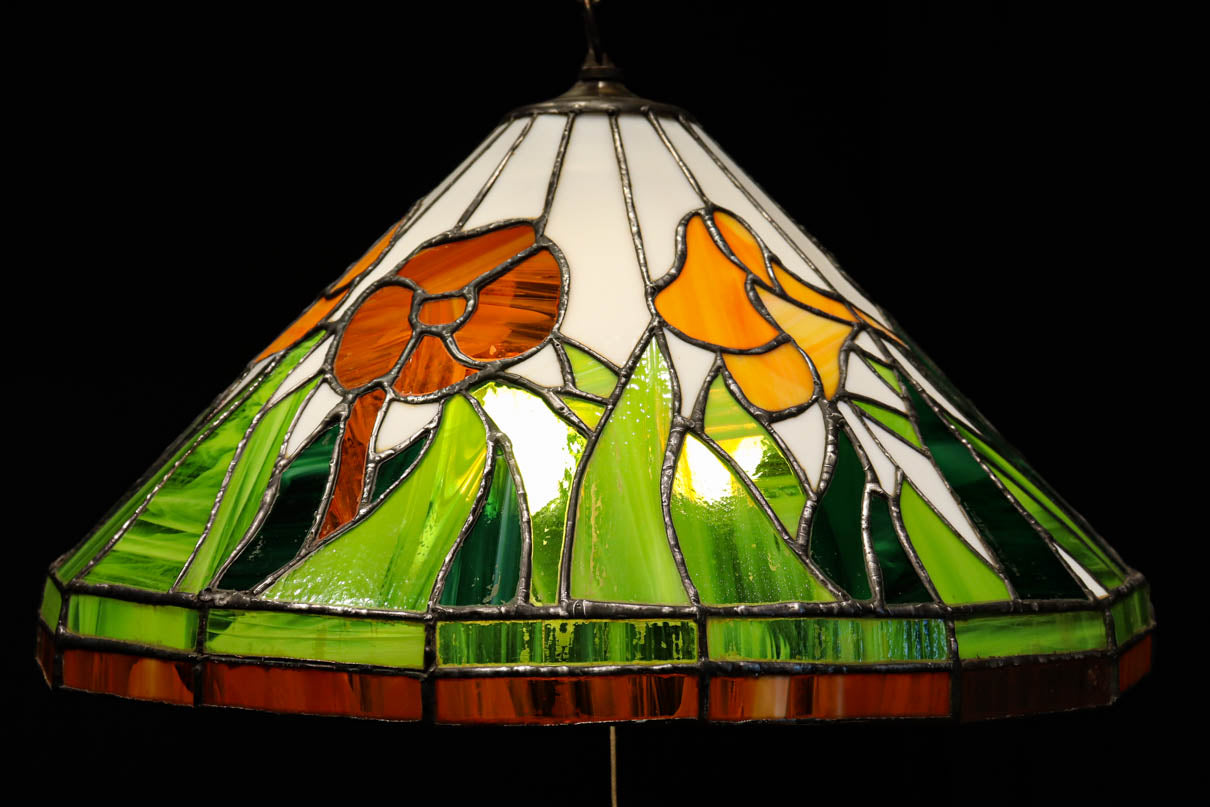 ◆稀少品◆芸術品◆ステンドランプ ステンドグラス クジャク 室内装飾 照明 ティファニー デスクライト