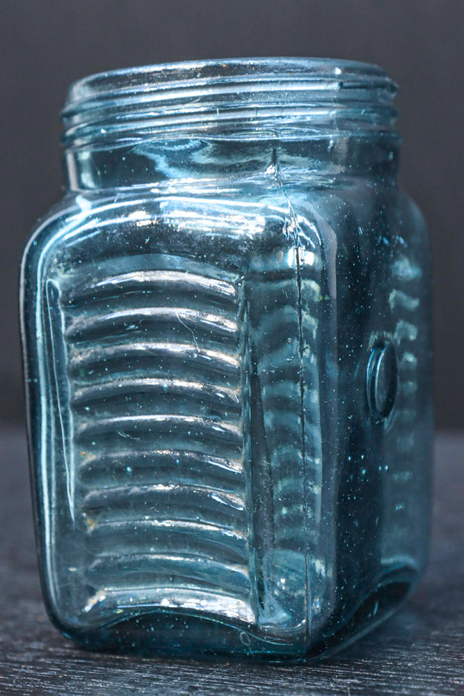 色ガラスがレトロ感のあるガラス瓶　DC5068