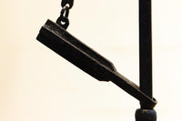 ねじり巻き吊り金具が個性的な自在鉤　DC5114