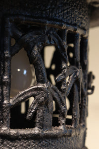 松竹梅の透かし絵が浮かぶ重厚感のある吊り灯籠　DC5136