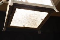 松葉と籠目模様が浮かぶ風流な吊り灯籠　DC5616