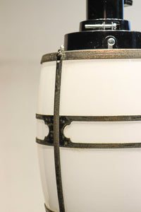 和柄の帯金具装飾で時代の趣きある電笠　DC5529