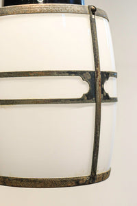 和柄の帯金具装飾で時代の趣きある電笠　DC5529