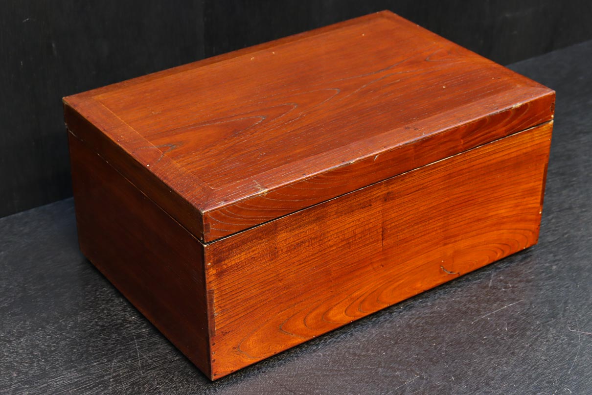 M044-2　屋久杉　文箱　木箱　蓋つき M044-2屋久杉文箱木箱蓋つき