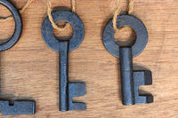 Antique iron key set DC5821