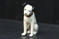首を傾げる可愛らしい姿が人気のニッパー犬の置物　DC5856a
