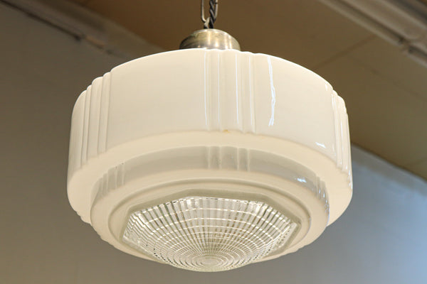 A modern chandelier DC6008