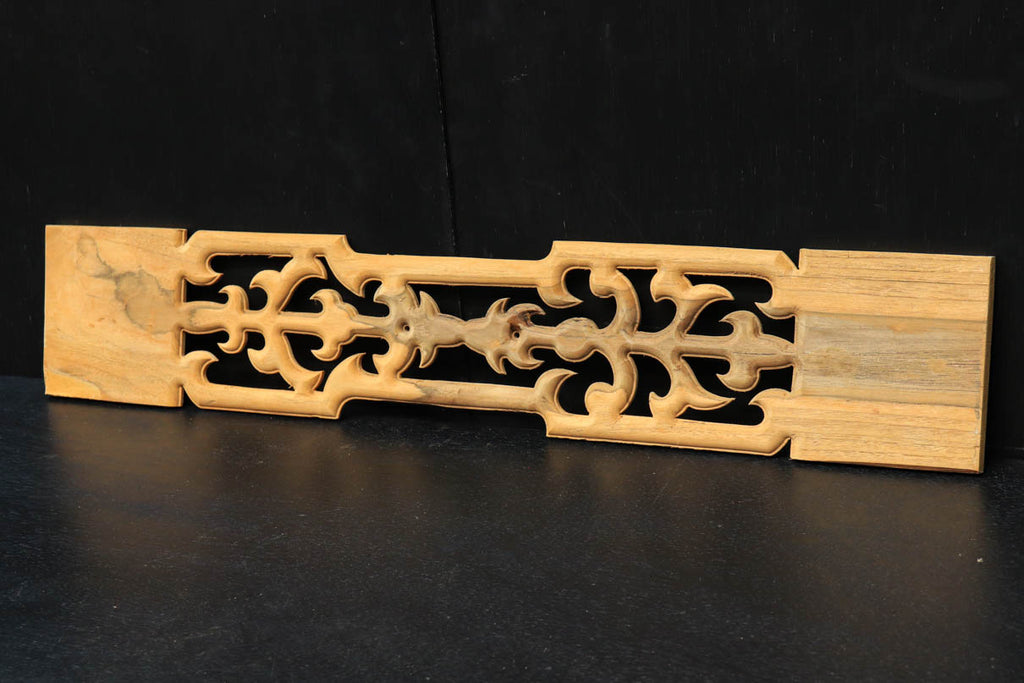 和モダンな趣きある装飾模様の彫刻素材板 DC6222 在庫3枚 – 古福