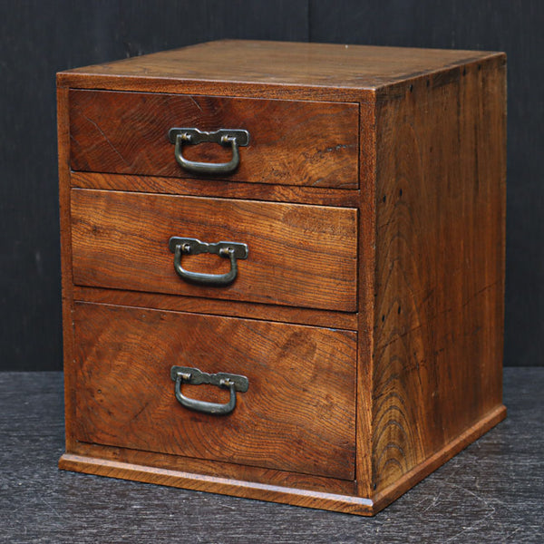 DC6961_1_600x600_crop_center.