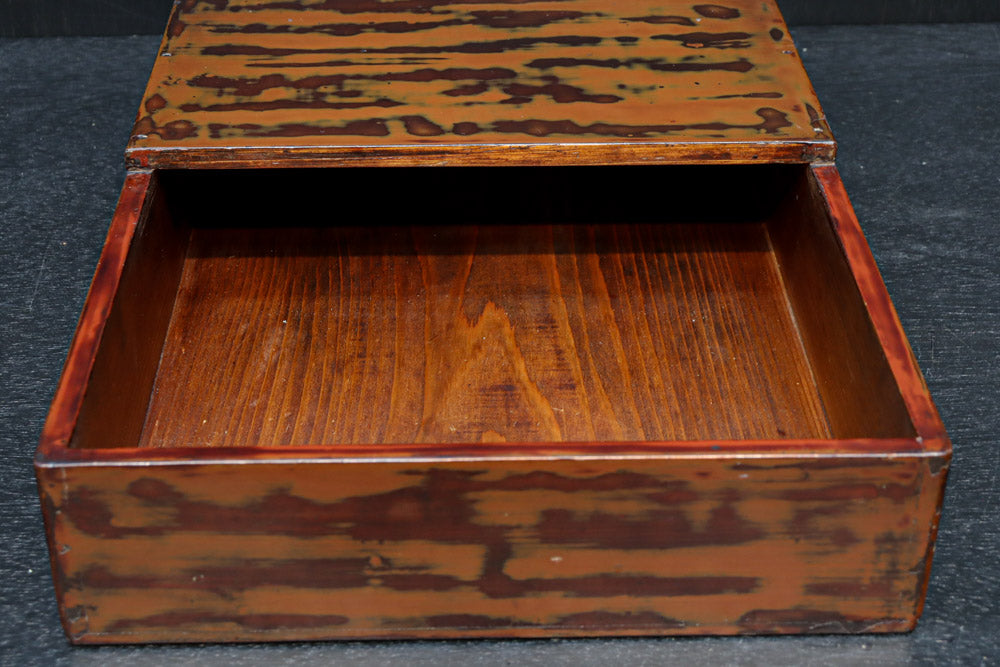 DC7458　艶やかな味わいある模様が素敵な木箱　