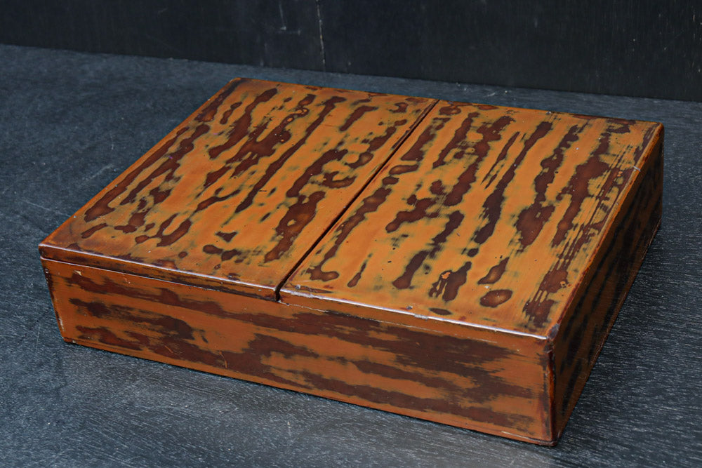 DC7458　艶やかな味わいある模様が素敵な木箱　