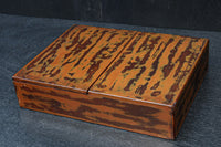 DC7458　艶やかな味わいある模様が素敵な木箱　