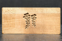 小振りの絵柄が上品な菓子型　DC7715cdg　(c:1 d:1 g:1)個