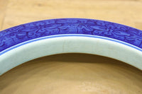 山間の川沿いの風景画を描いて落ち着いた雰囲気ある陶器製丸火鉢　DC7730