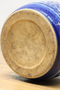 山間の川沿いの風景画を描いて落ち着いた雰囲気ある陶器製丸火鉢　DC7730