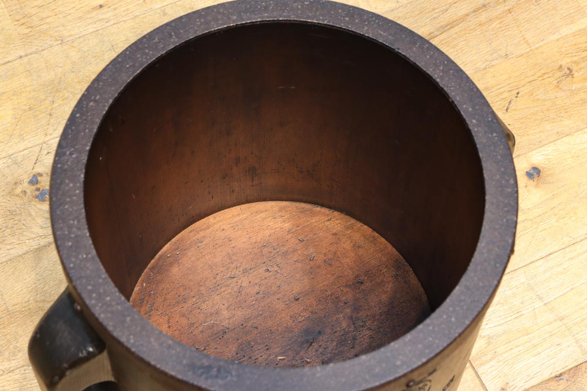 厚みのある持ち手で風格ある半斗升　DC7739