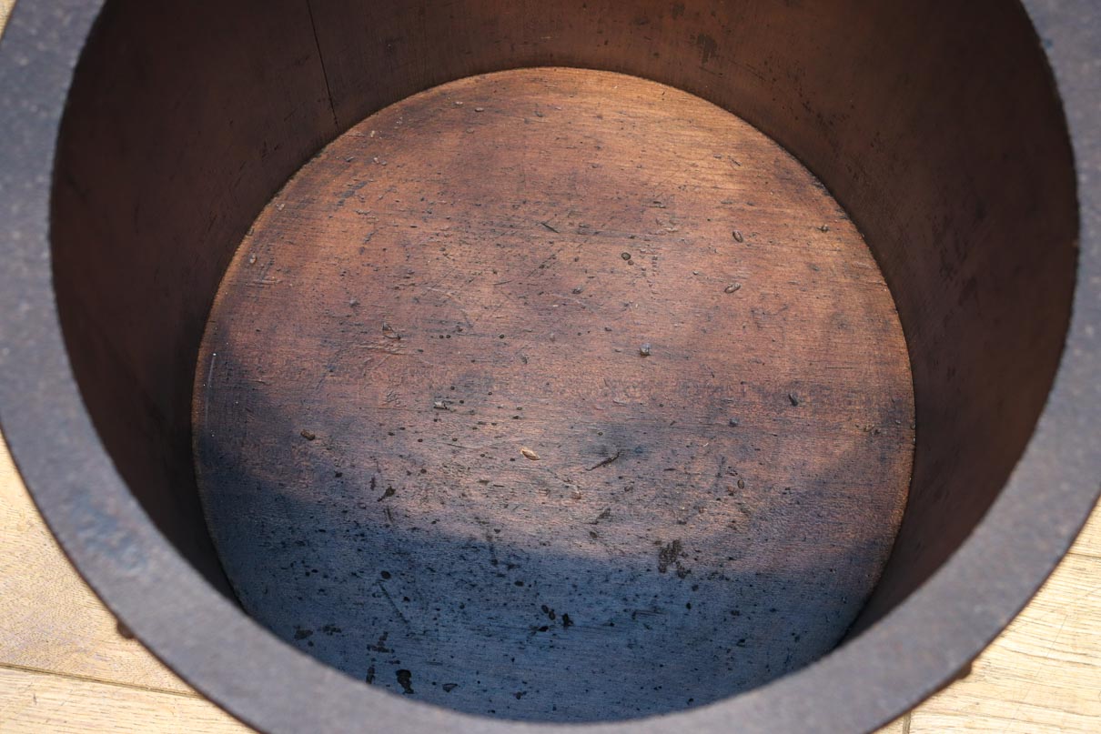 厚みのある持ち手で風格ある半斗升　DC7739