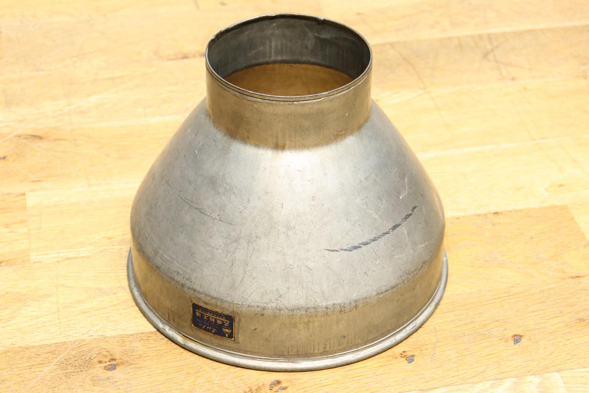 厚みのある持ち手で風格ある半斗升　DC7739