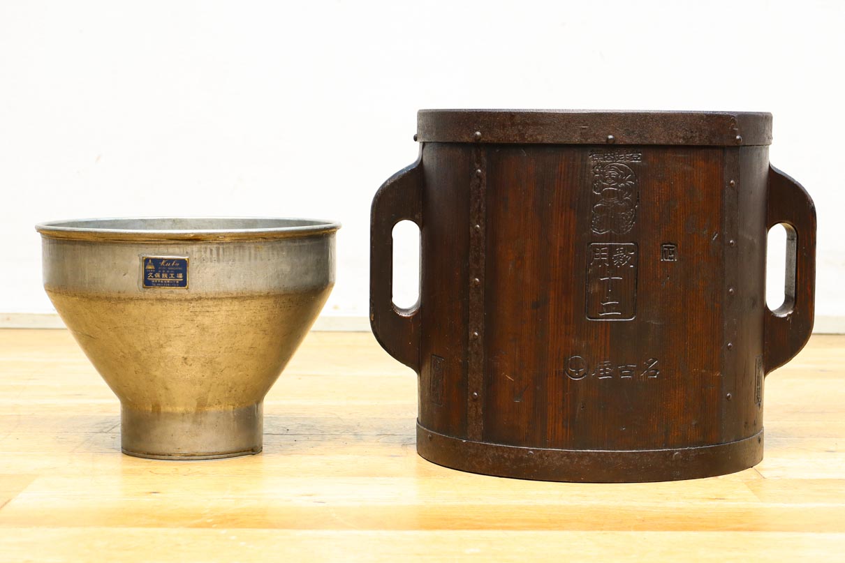 厚みのある持ち手で風格ある半斗升　DC7739