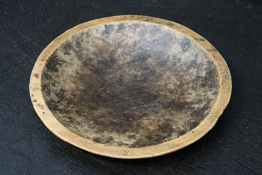 時代を重ねた面持ちあるまゆ皿　DC7758