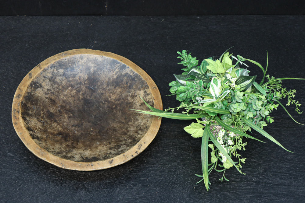 時代を重ねた面持ちあるまゆ皿　DC7758