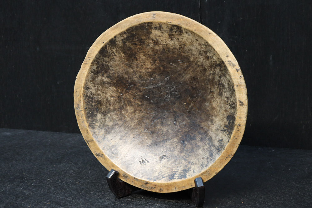 時代を重ねた面持ちあるまゆ皿　DC7758