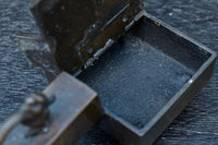 将棋をモチーフにした装飾が映える矢立　DC7763