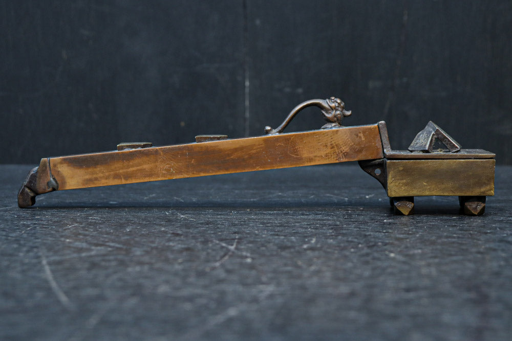 アンティーク雑貨 82 アンティーク風のペンダントライト、白いホーローの照明器具