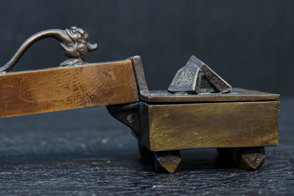 将棋をモチーフにした装飾が映える矢立 DC7763 – 古福庵