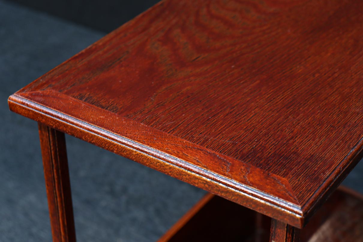 小サイズ！！ 杢目の流れが美しく艶やかな朱漆の飾り台　DC7790